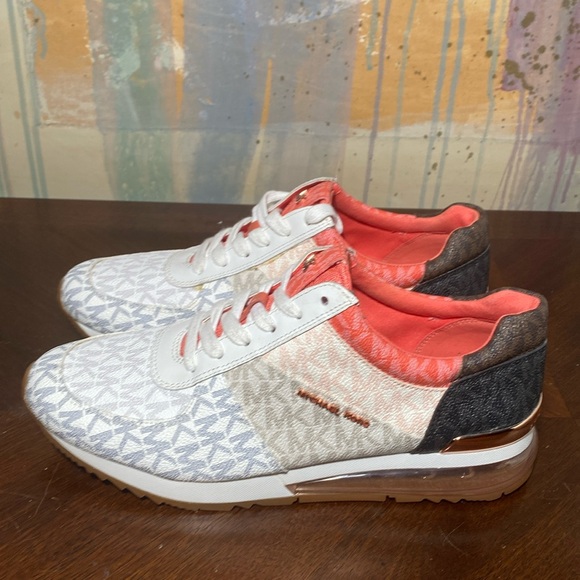Michael Kors Allie Extreme Logo Lux Color Block Sneakers women’s  9M New Other - Picture 5 of 6